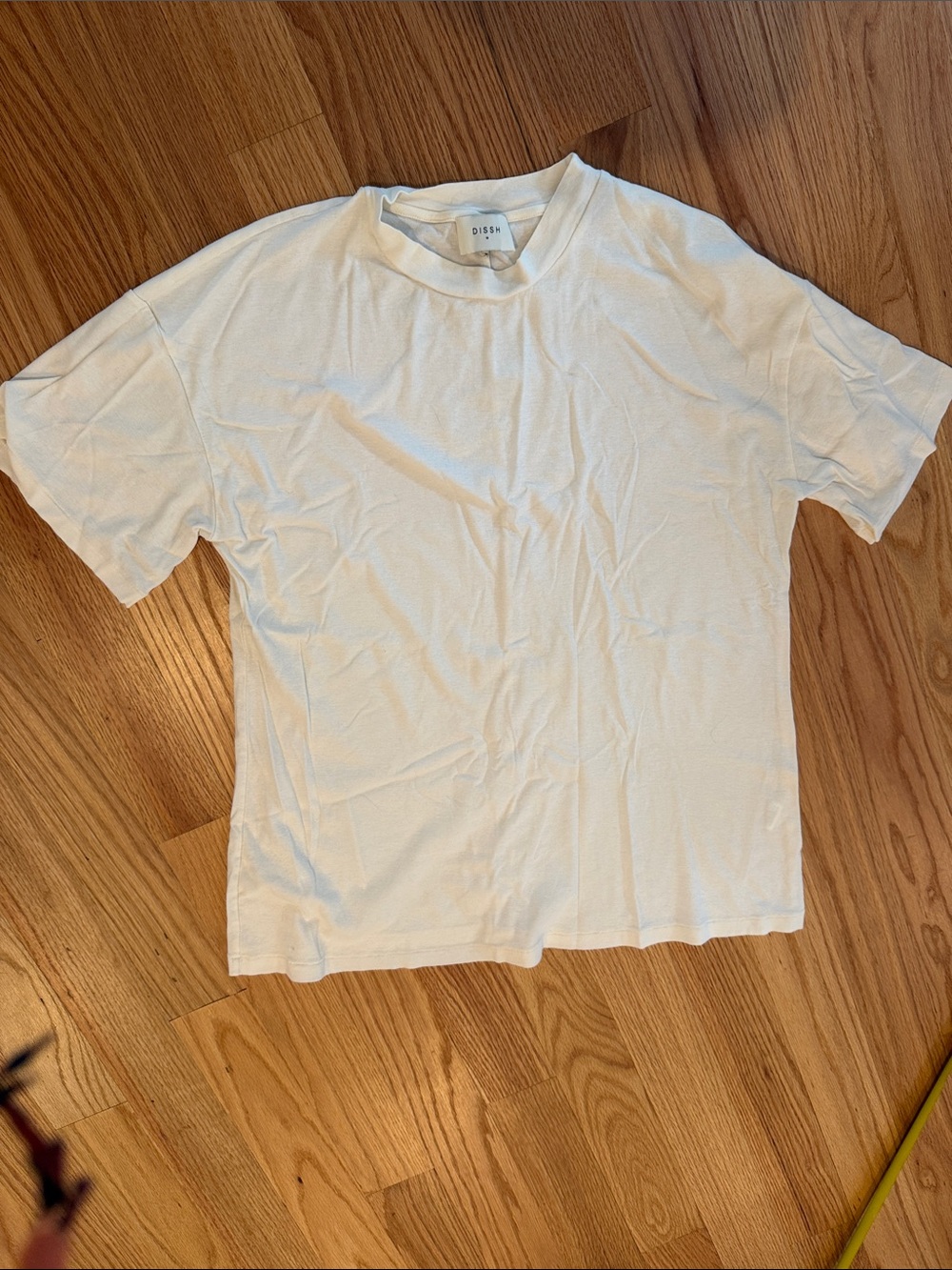 DISSH Classic light cream Short Sleeve Crewneck Tee